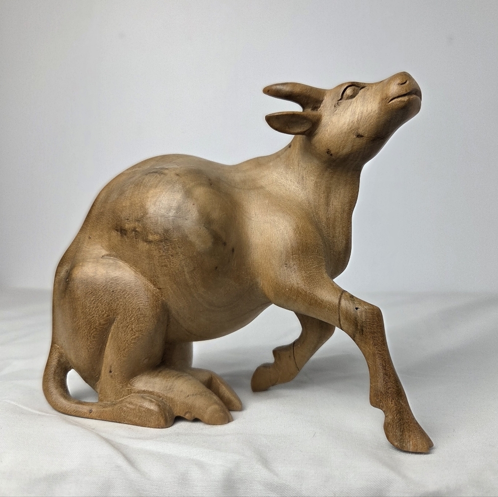 Handcarved Vintage Wooden Bull Cow Sculpture 6" Taurus